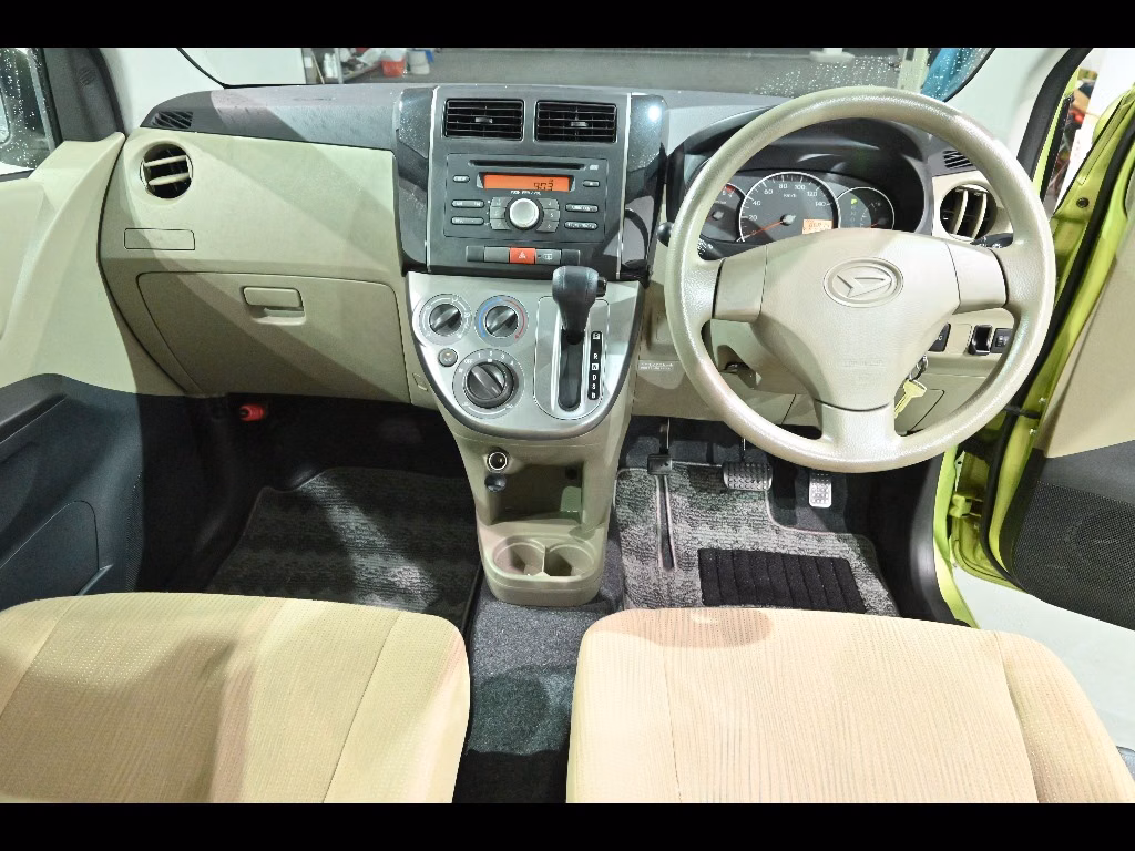 DAIHATSU MIRA