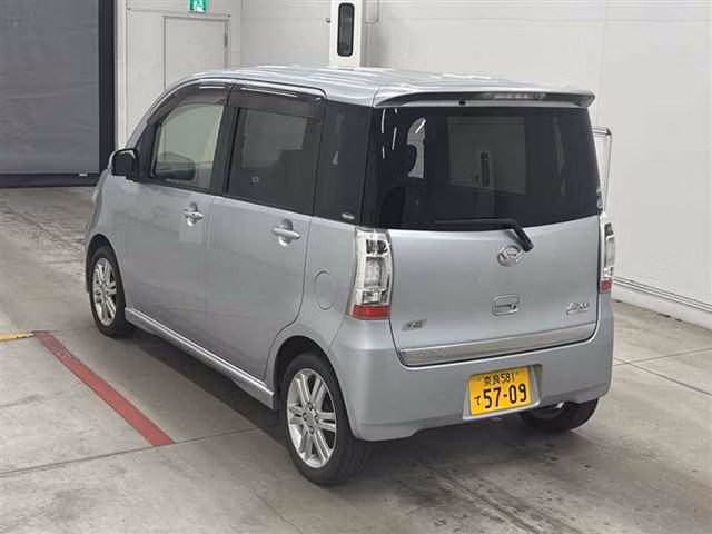 DAIHATSU TANTO EXE
