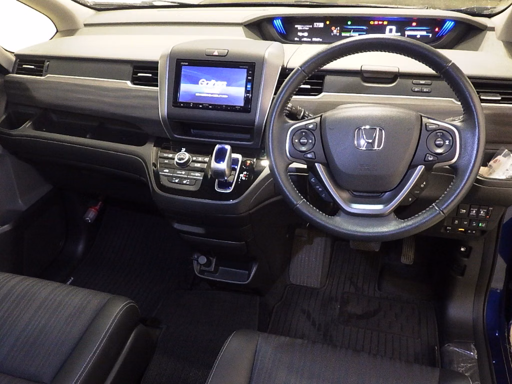 HONDA FREED+