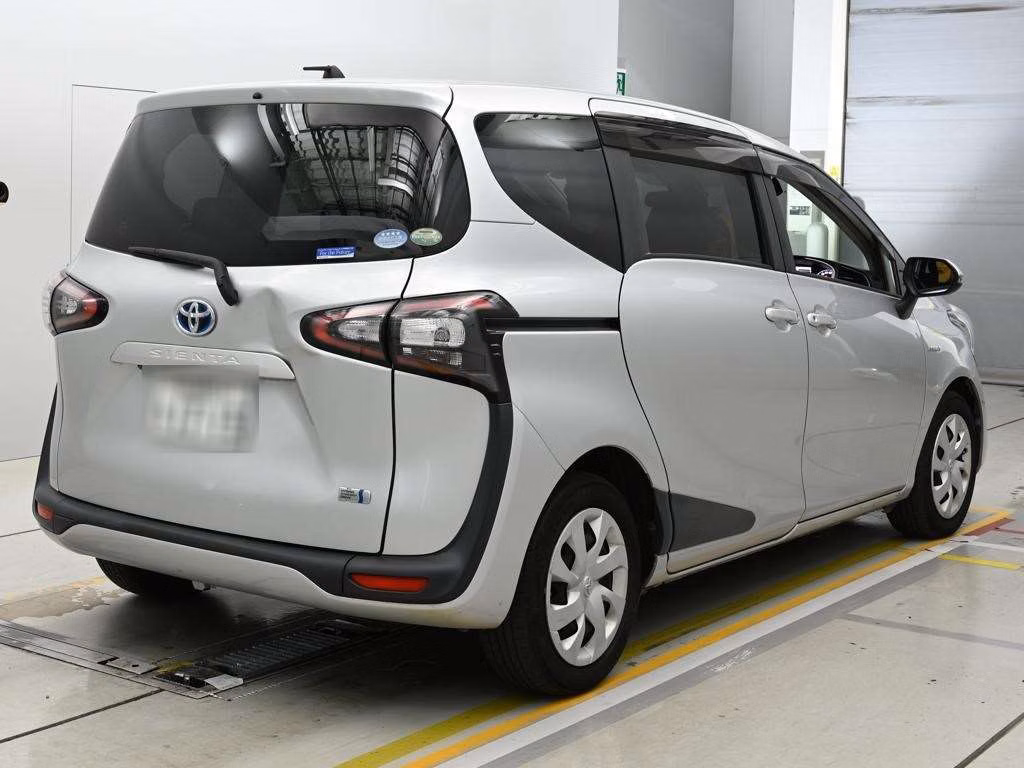 TOYOTA SIENTA