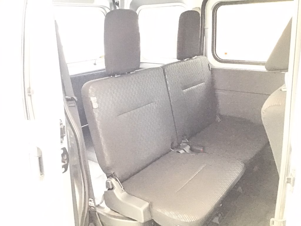 TOYOTA PIXIS VAN