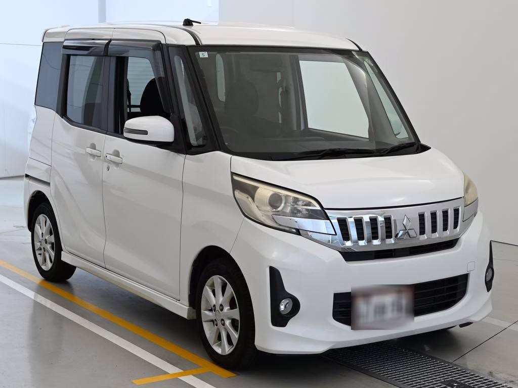 MITSUBISHI EK SPACE