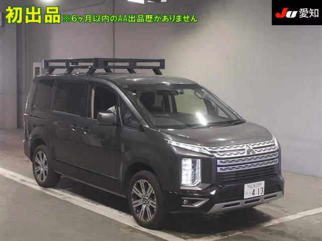 MITSUBISHI DELICA D:5