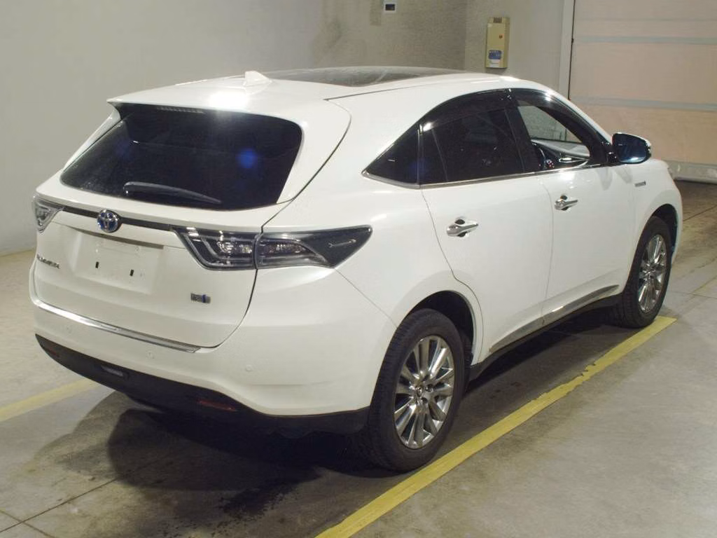 TOYOTA HARRIER