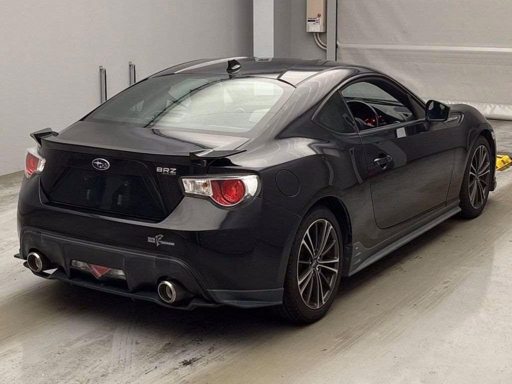 SUBARU BRZ
