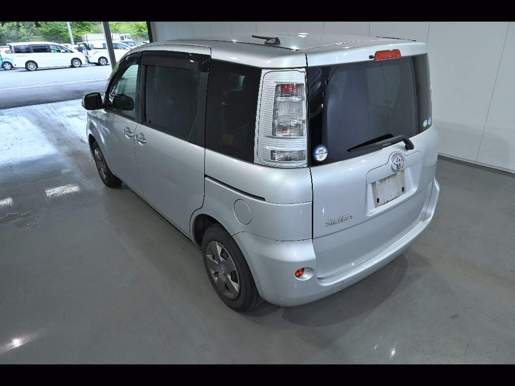 TOYOTA SIENTA