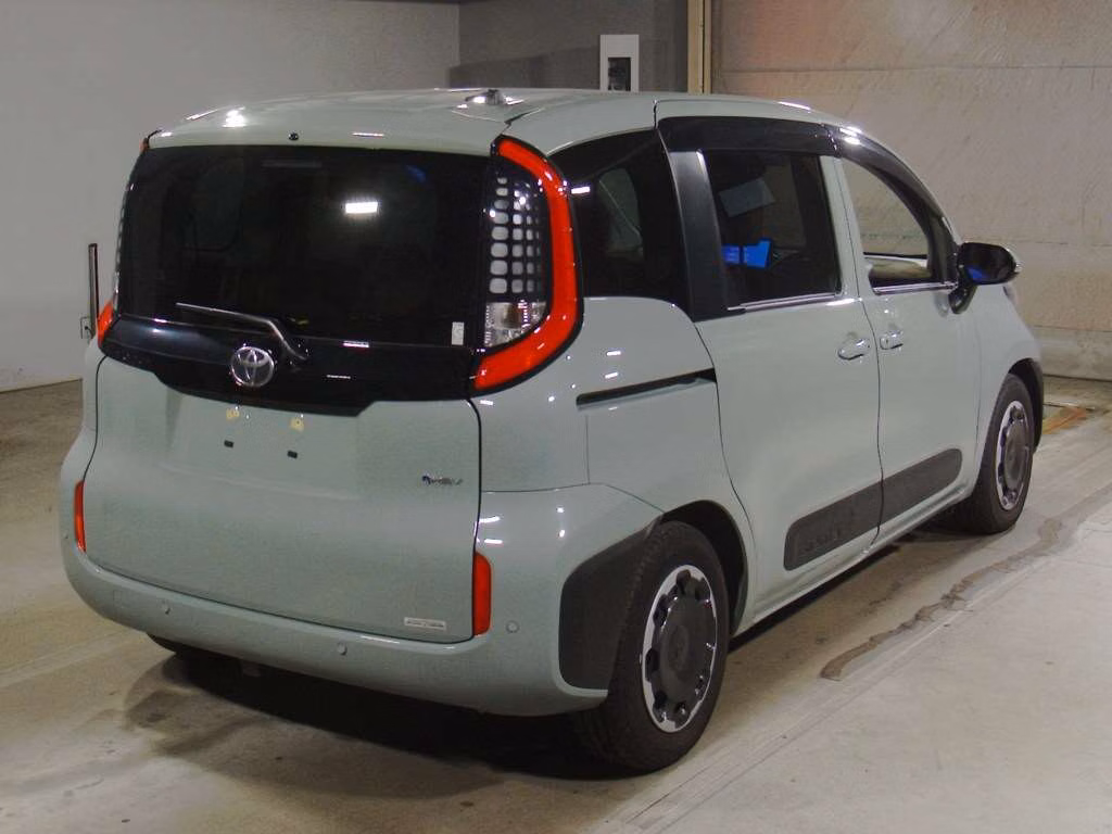 TOYOTA SIENTA