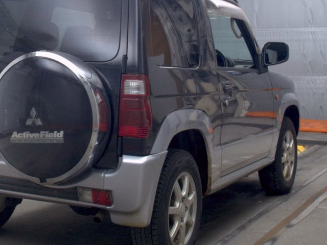 MITSUBISHI PAJERO MINI