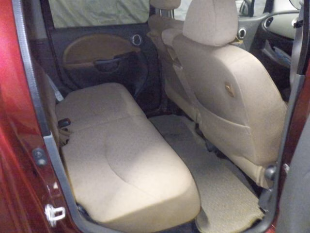 DAIHATSU MOVE LATTE