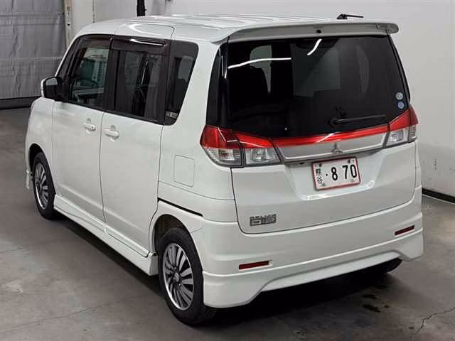 MITSUBISHI DELICA D:2