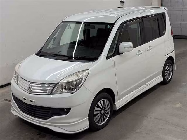 MITSUBISHI DELICA D:2