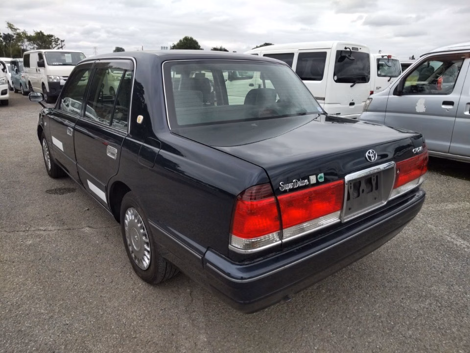 TOYOTA CROWN
