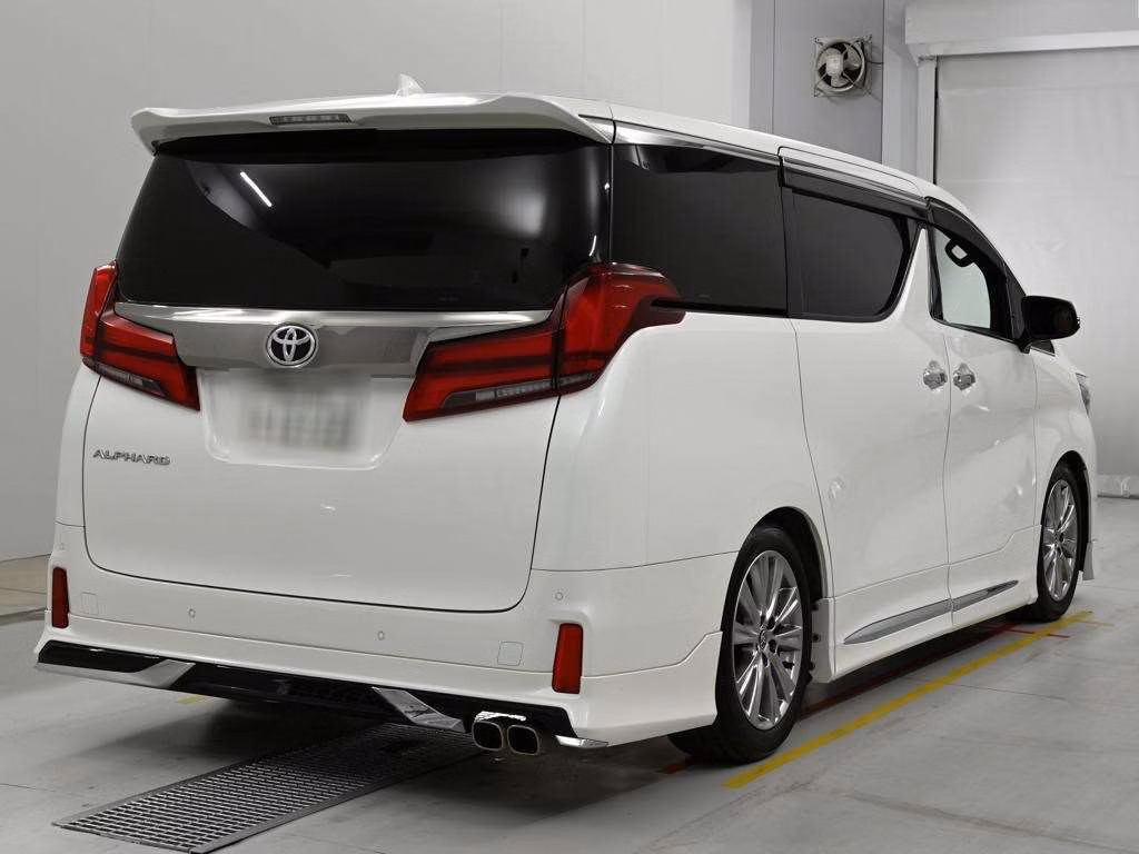TOYOTA ALPHARD