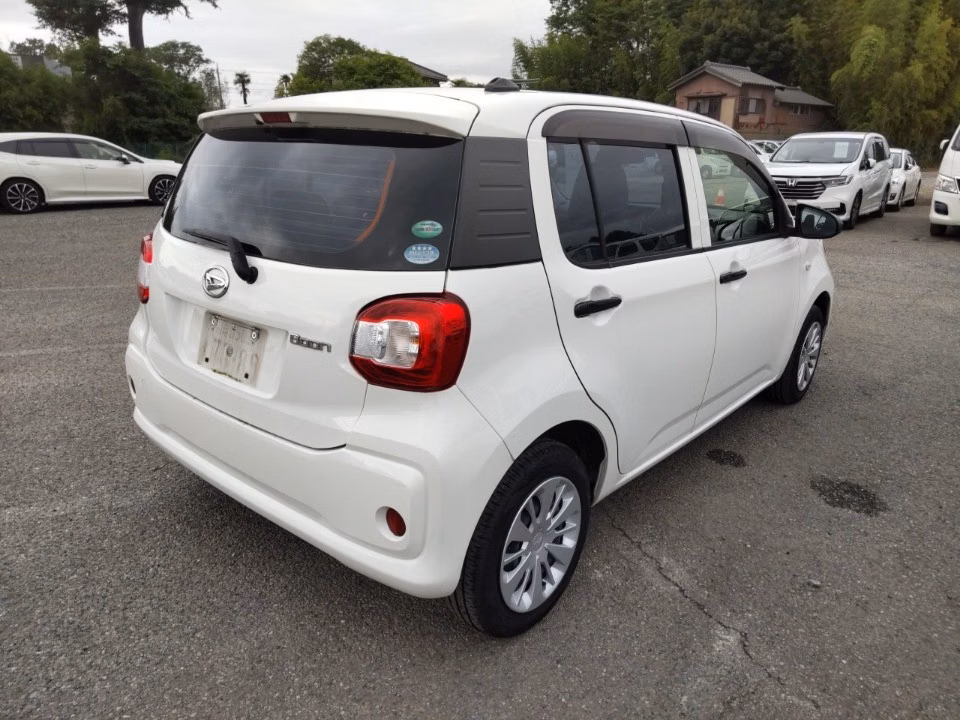 DAIHATSU BOON