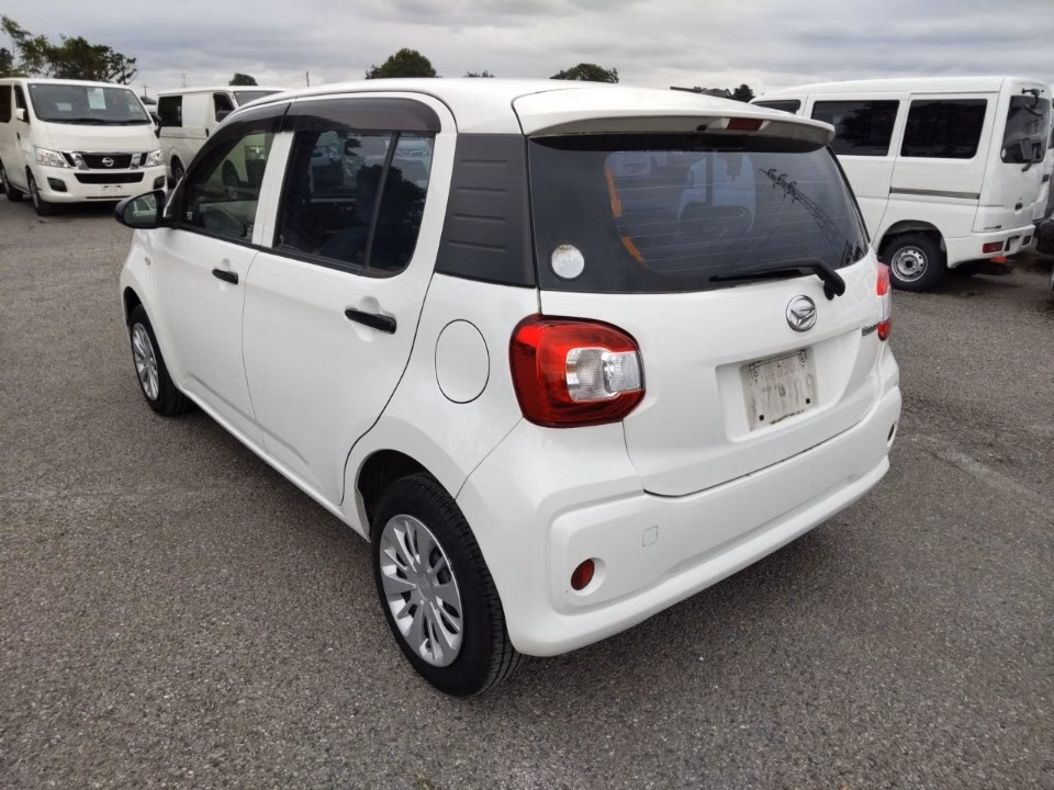 DAIHATSU BOON