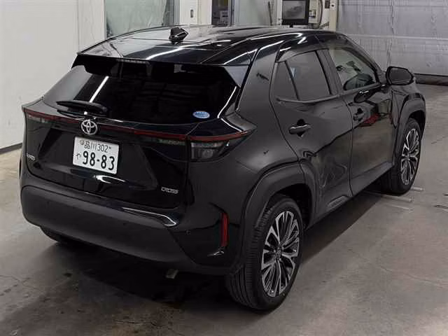 TOYOTA YARIS CROSS