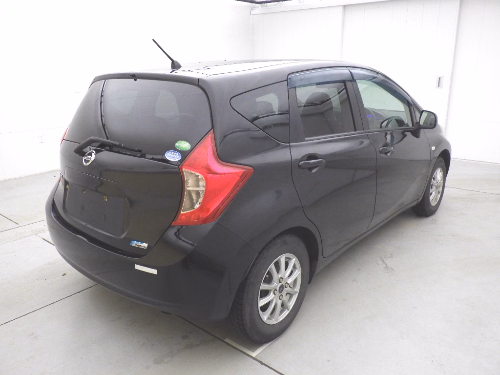 NISSAN NOTE