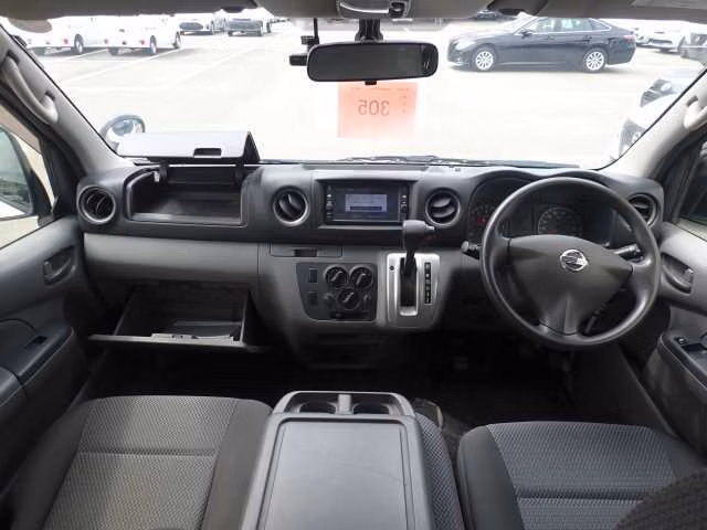NISSAN NV350 CARAVAN