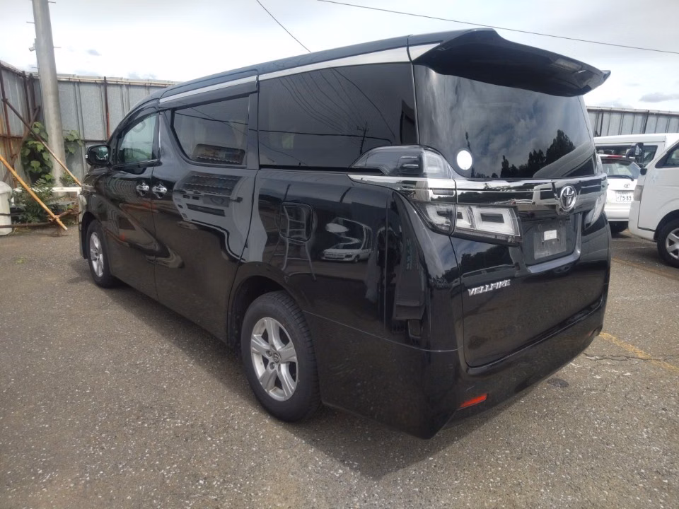 TOYOTA VELLFIRE