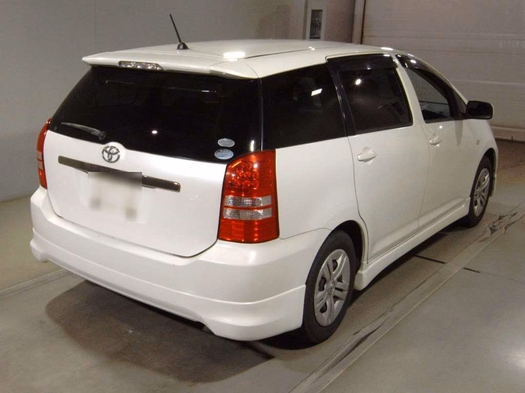 TOYOTA WISH