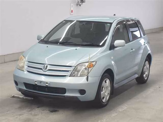 TOYOTA IST
