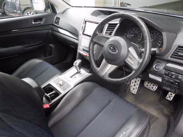 SUBARU LEGACY
