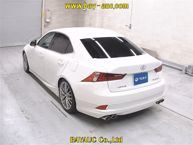 LEXUS IS300