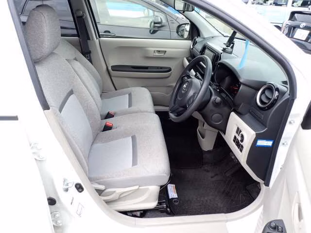 DAIHATSU BOON