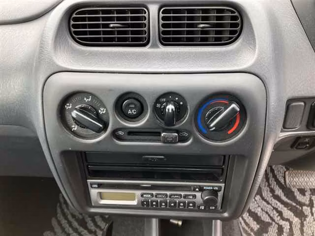 DAIHATSU TERIOS KID