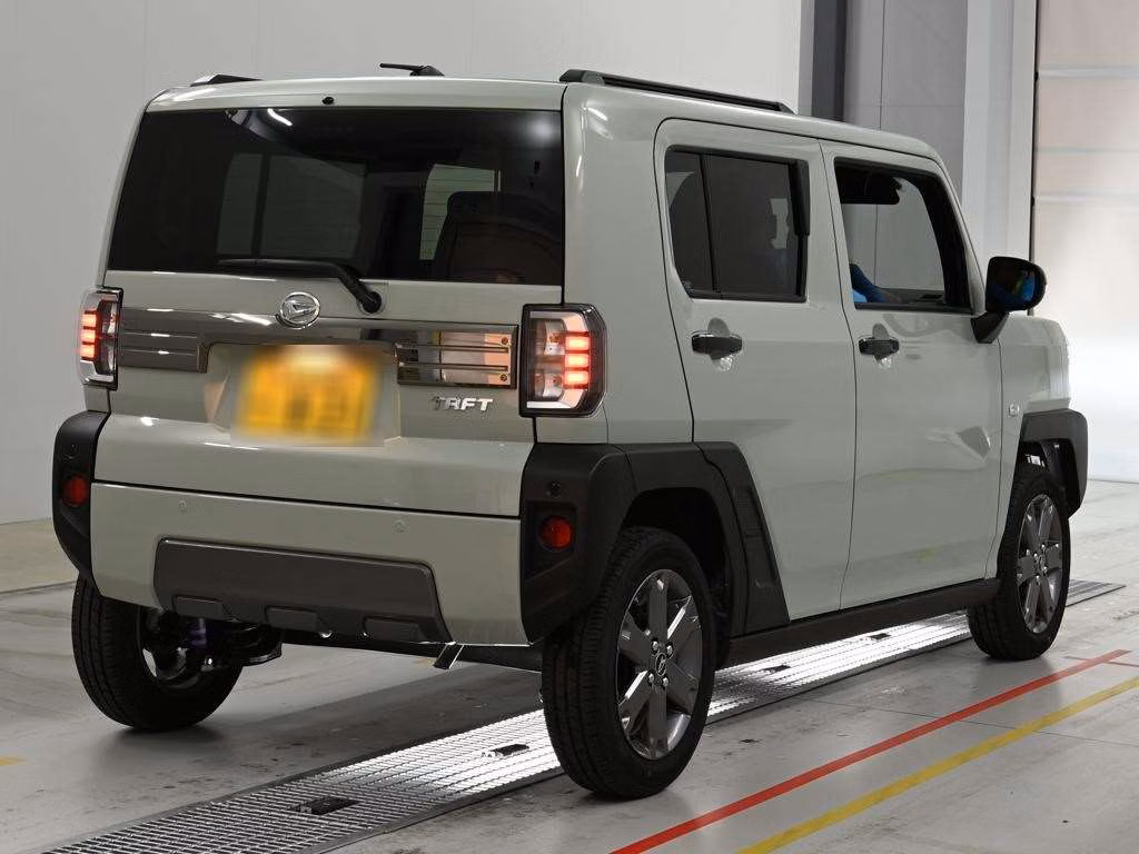 DAIHATSU TAFT