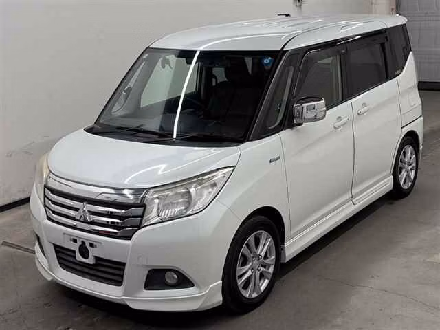 MITSUBISHI DELICA D:2