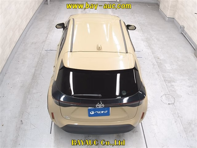 TOYOTA YARIS CROSS