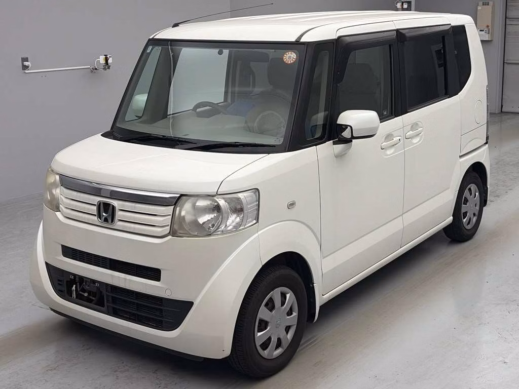 HONDA N-BOX