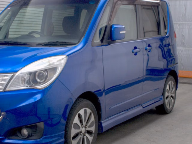 MITSUBISHI DELICA D:2