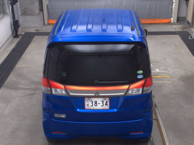 MITSUBISHI DELICA D:2