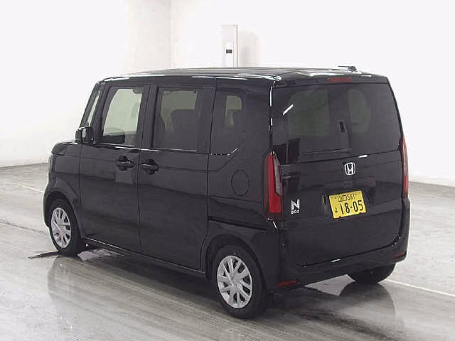 HONDA N-BOX