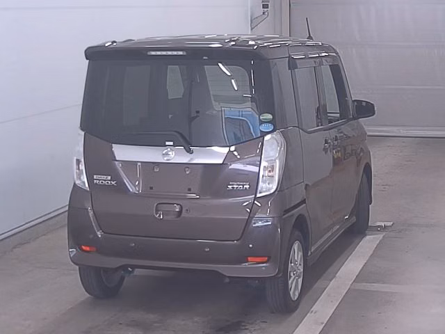 NISSAN DAYZ ROOX