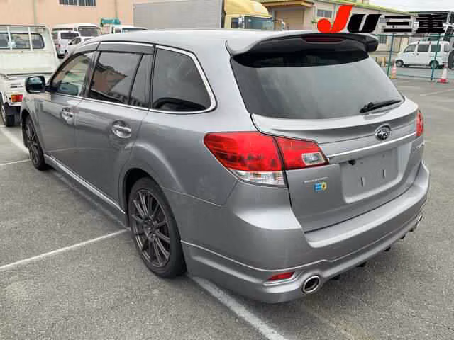 SUBARU LEGACY