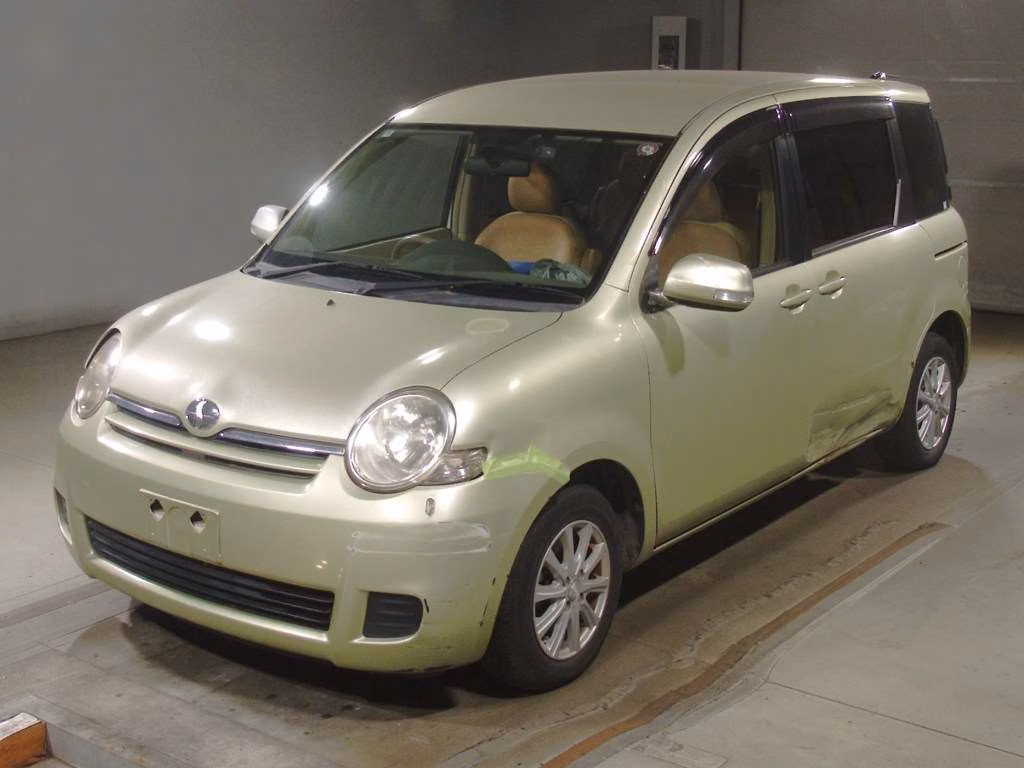 TOYOTA SIENTA