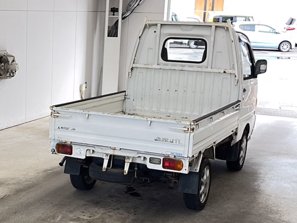 DAIHATSU NAKED