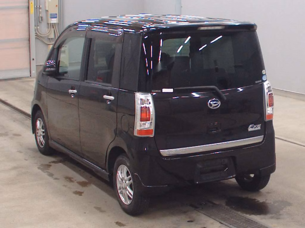 DAIHATSU TANTO EXE