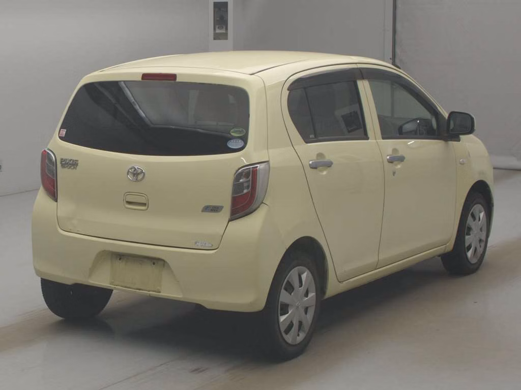 TOYOTA PIXIS EPOCH