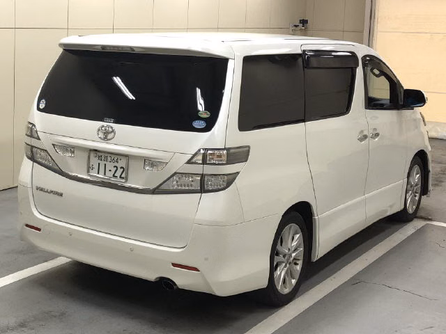 TOYOTA VELLFIRE