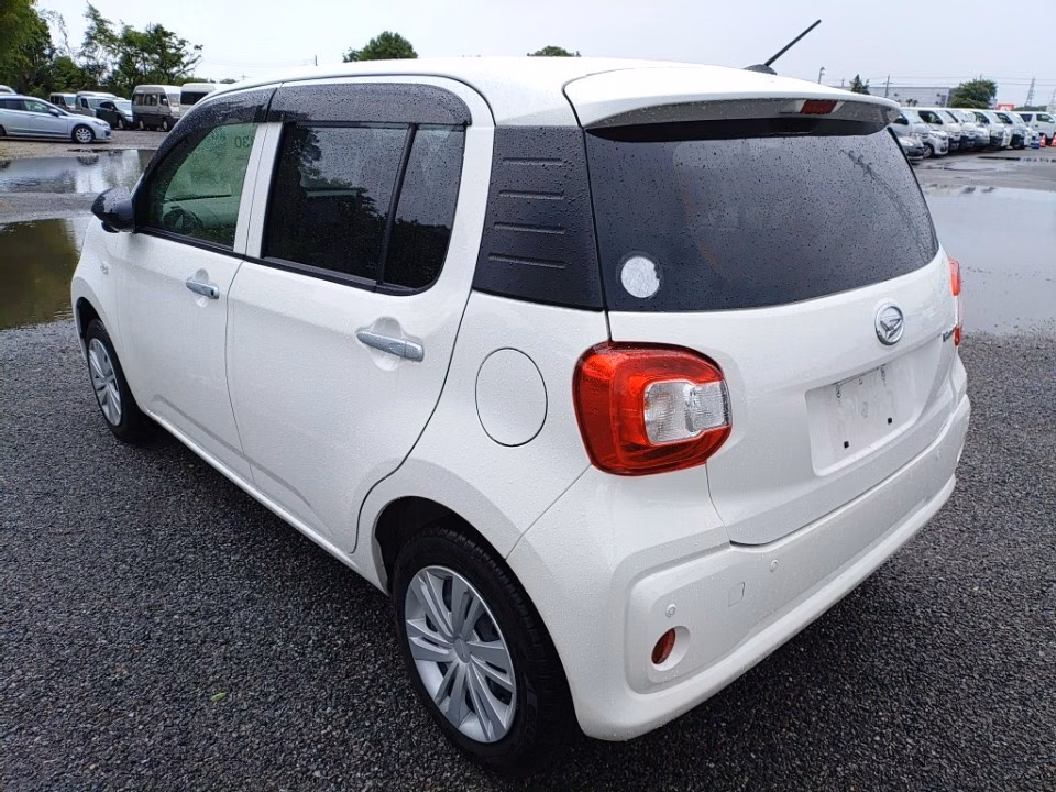 DAIHATSU BOON