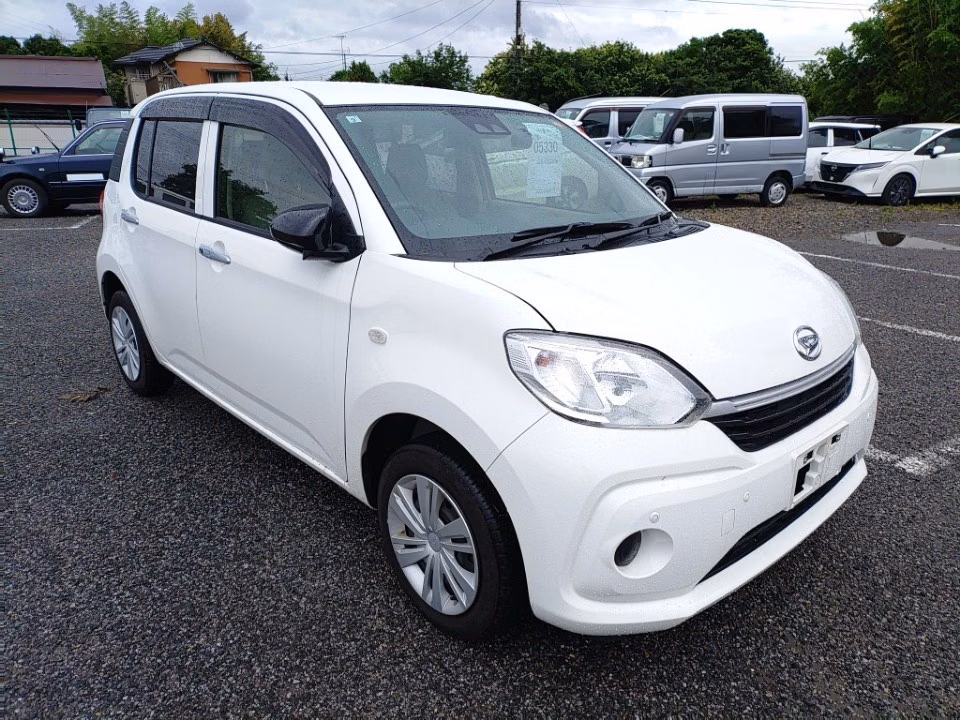 DAIHATSU BOON