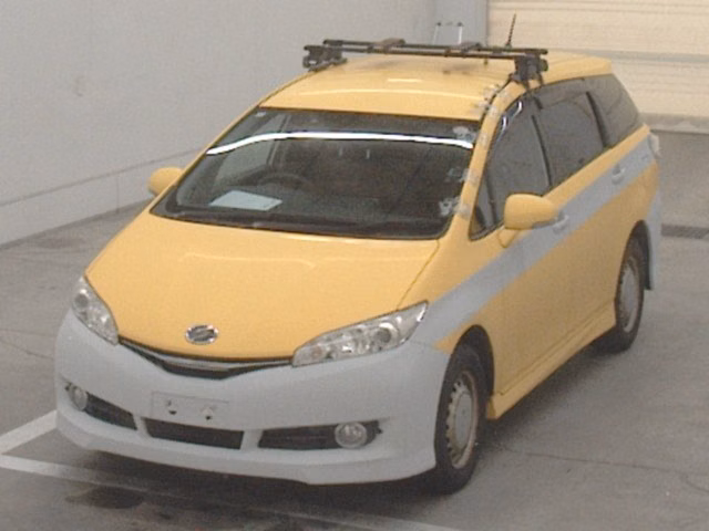 TOYOTA WISH
