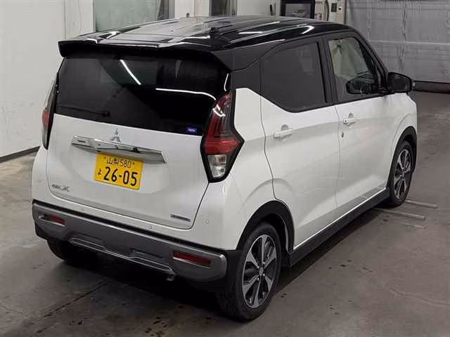 MITSUBISHI EK X