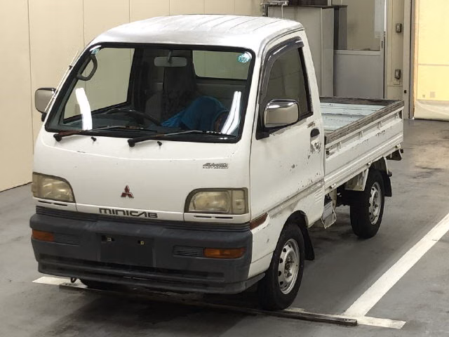 MITSUBISHI MINICAB