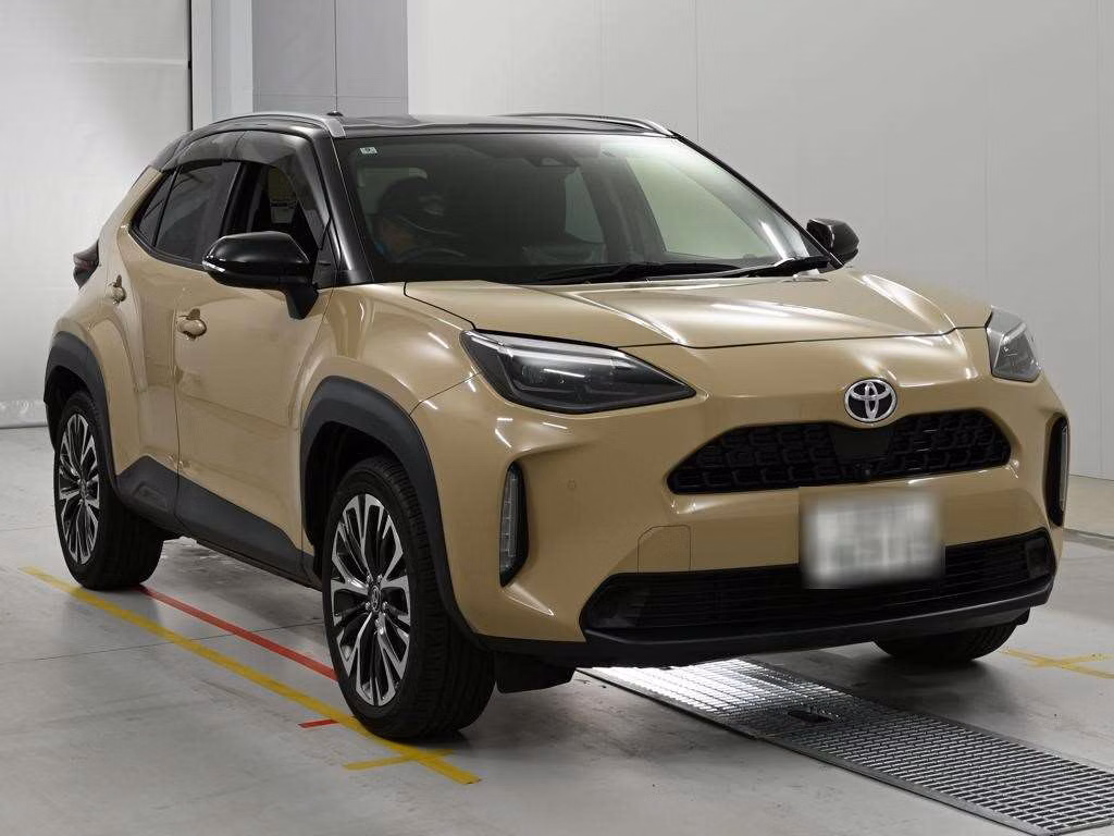 TOYOTA YARIS CROSS