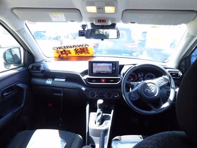 DAIHATSU ROCKY